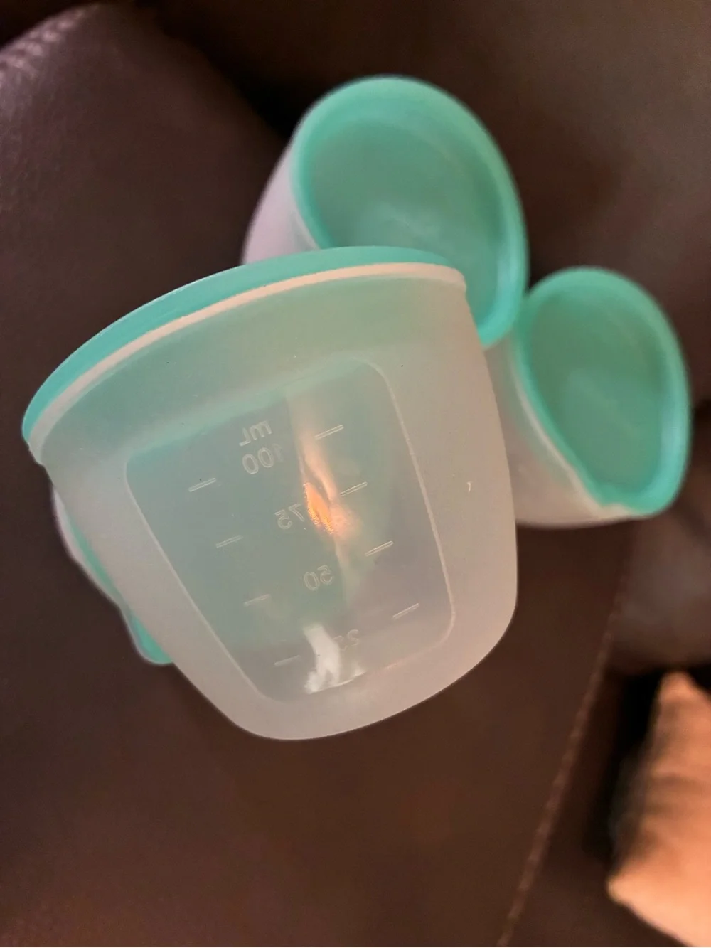 Set of 4 Reusable Pampered Chef Mini Silicone Freezer Bowls w/Lids